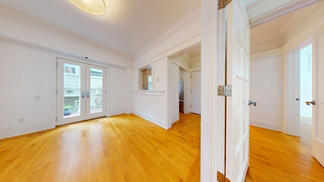 Building Photo - 29-29 Pleasant St