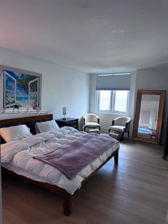 Building Photo - 2301 Collins Ave