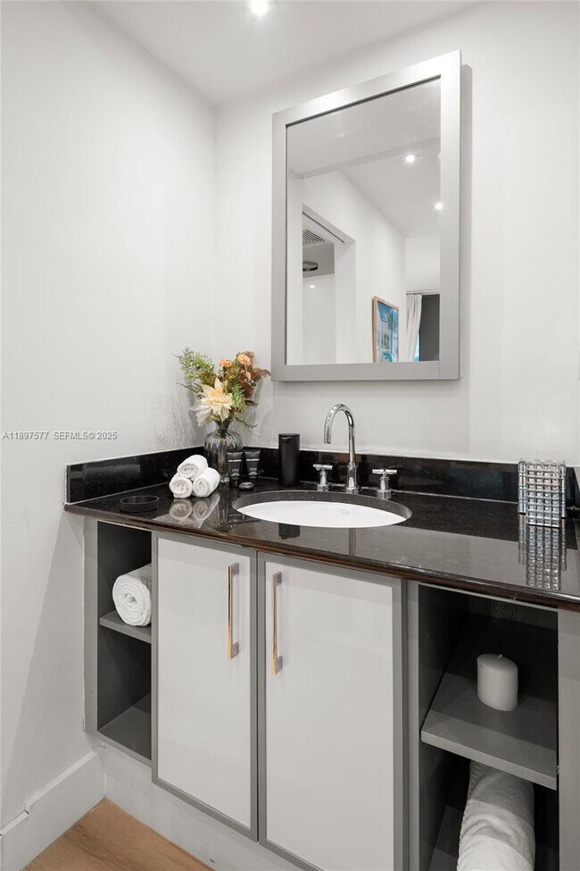 Building Photo - 101 20th St