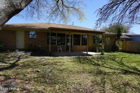 Building Photo - 208 Castile Cir
