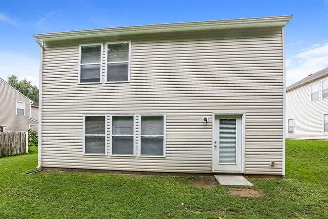 Building Photo - 12328 Stowe Acres Dr