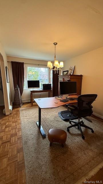 Building Photo - 3 Flower Ln