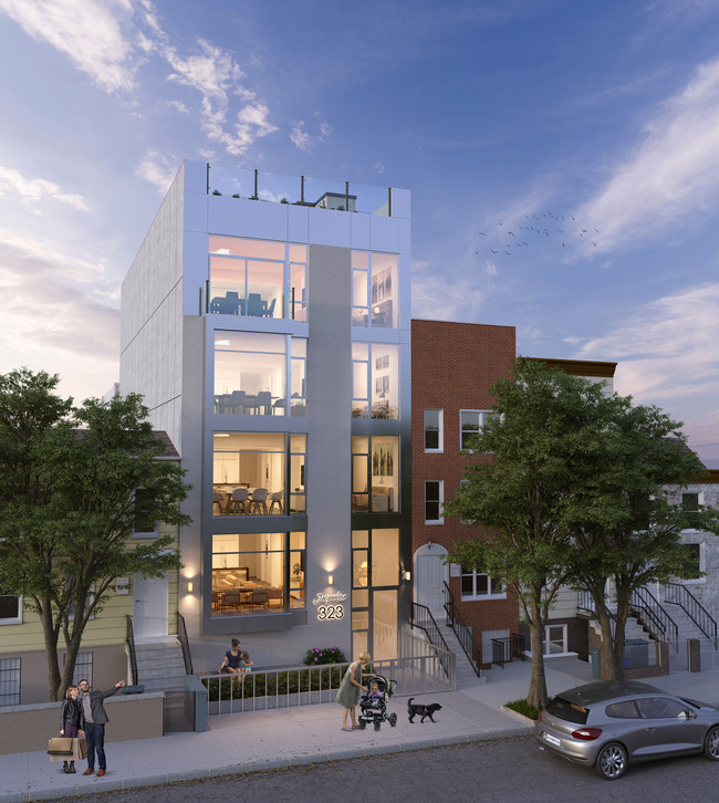 Building Photo - Jacqueline