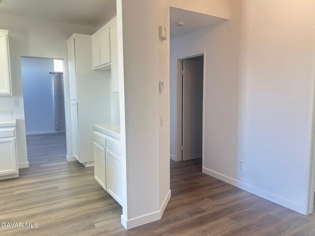 Building Photo - 3039 Conestoga Canyon Rd