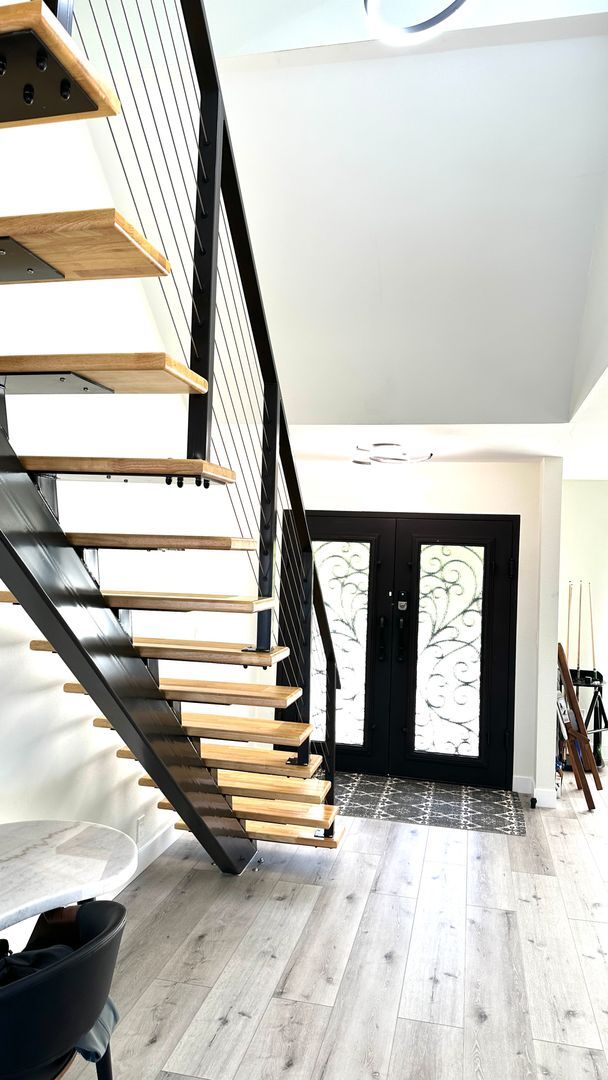 Building Photo - Stunning Newly Renovated 3BD/2.5BA Luxury ...