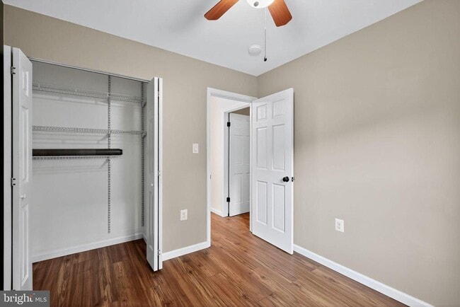 Building Photo - 680 Azalea Dr