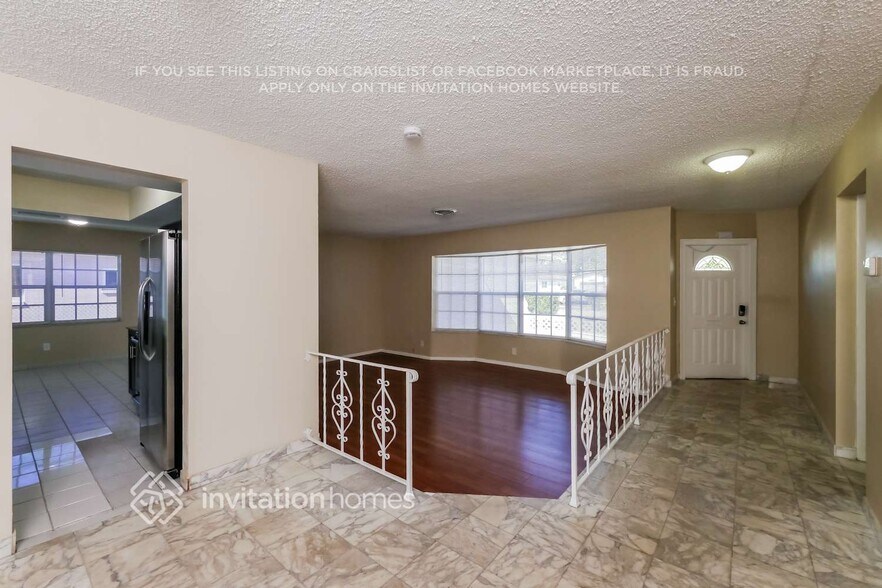 Building Photo - 4916 NW 39th St