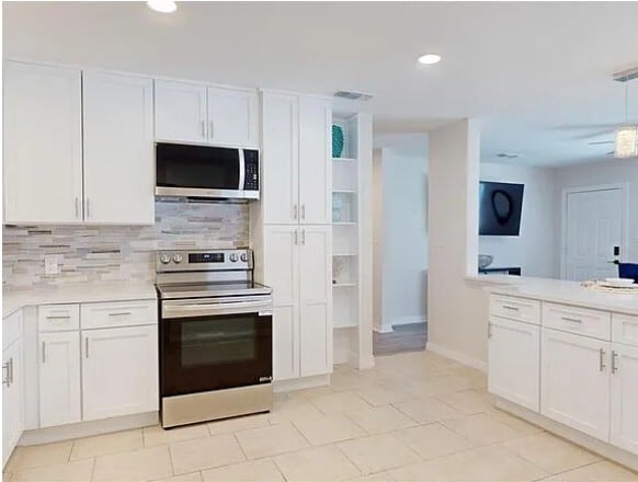 Building Photo - 2006 E Hanna Ave