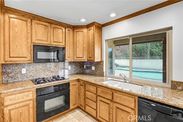 Building Photo - 423 N Rock River Dr
