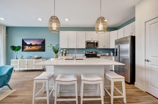 Building Photo - 608 Waters Edge Ln