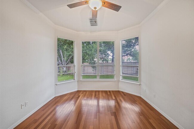 Building Photo - 1804 Montana Sky Dr