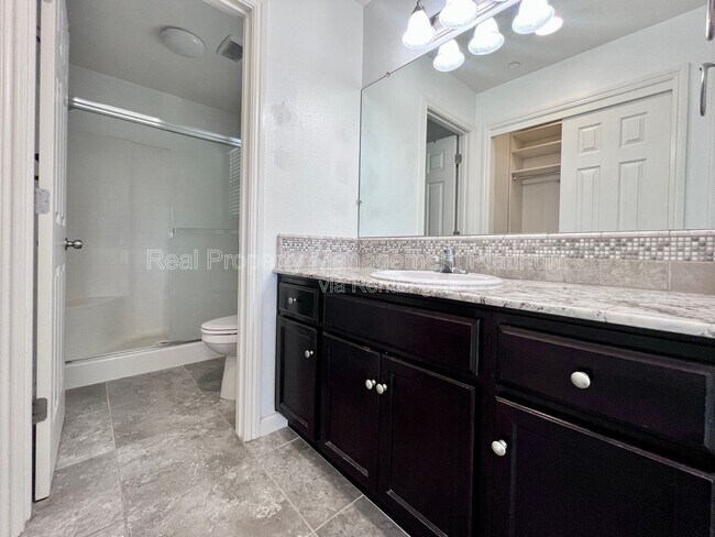 Building Photo - 3623 Etchings Way