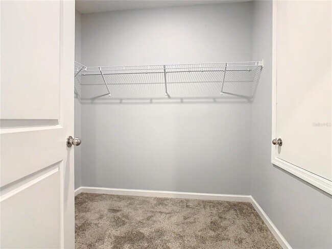 Building Photo - 1033 Holden Wy