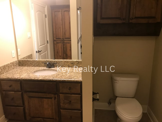 Building Photo - 5209 Rue De Chateau
