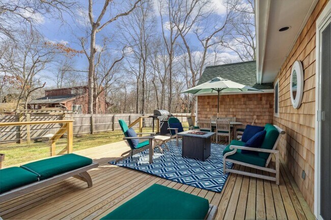 Building Photo - 6 Lincoln Ave