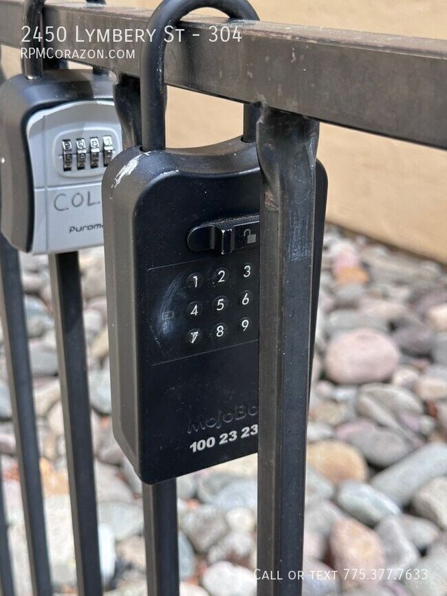 Building Photo - 2450 Lymbery St