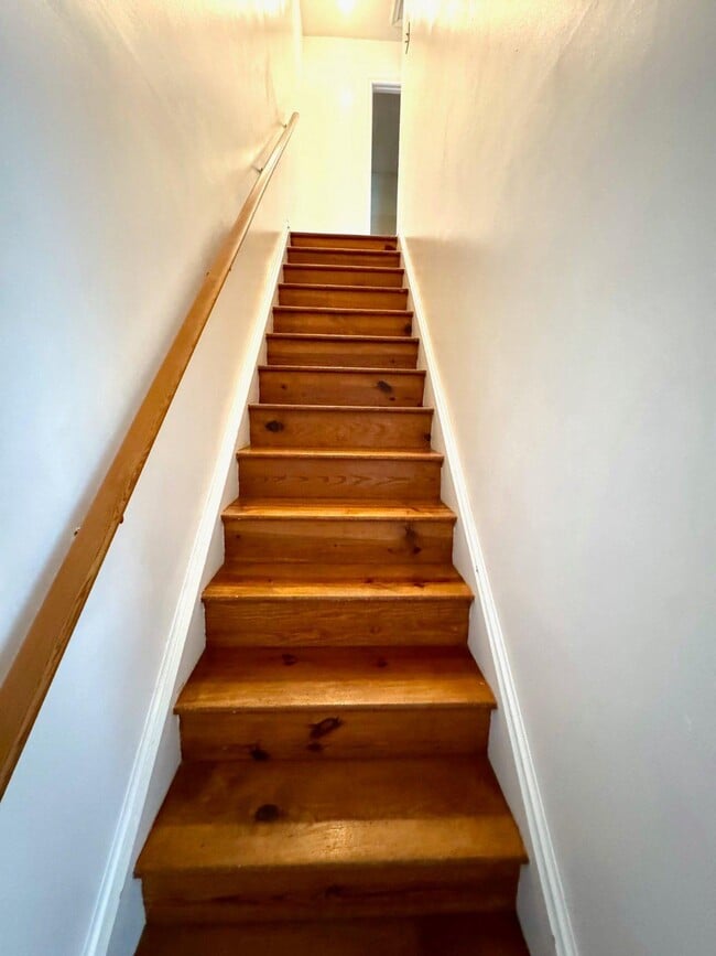 Building Photo - 236 Nottoway Dr