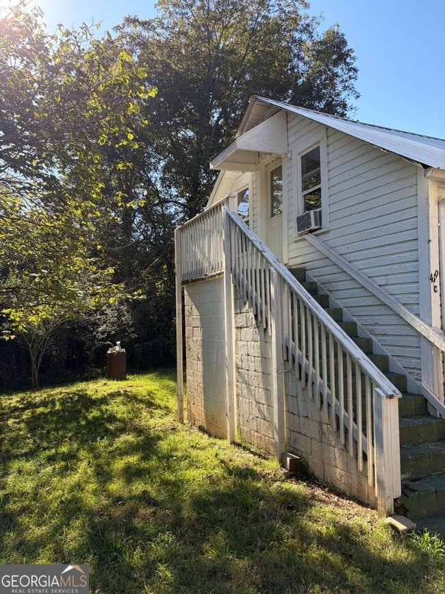 Building Photo - 419 GA-9