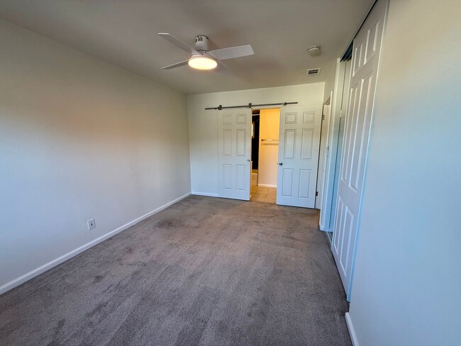 Building Photo - 6856 Newberry St