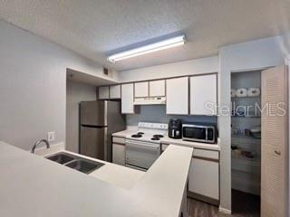 Building Photo - 2212 Grand Cayman Ct