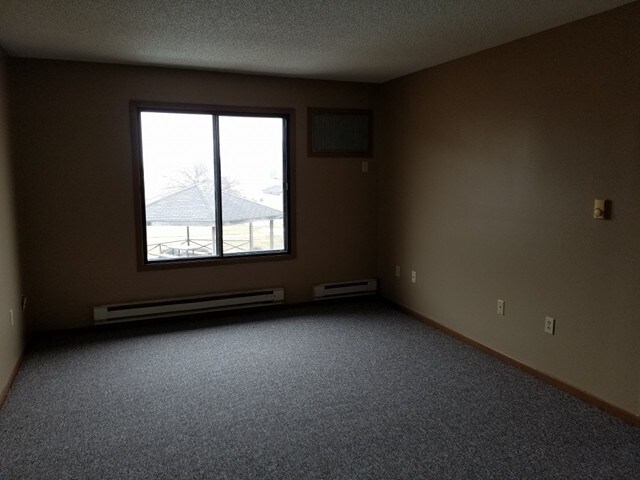 Building Photo - 202 S 13th St