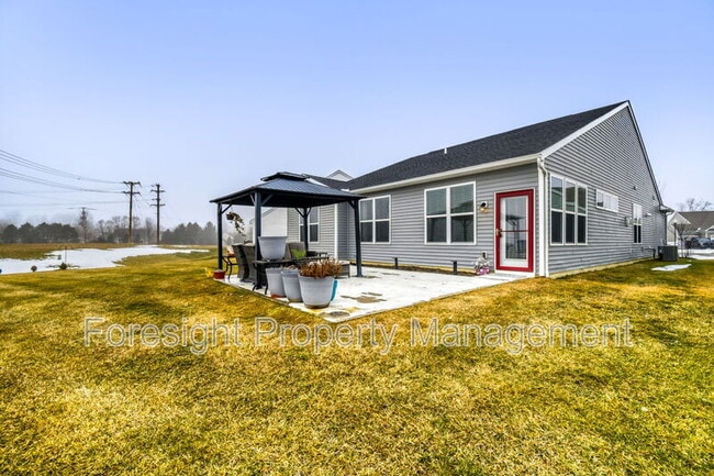 Building Photo - 1585 Nettle Ct