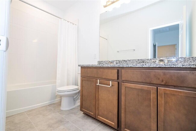 Building Photo - 12049 Bracco St