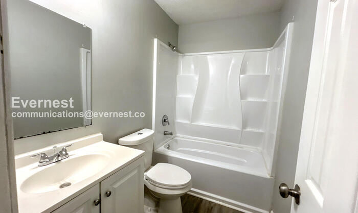 Building Photo - 2431 Corner Shoals Dr