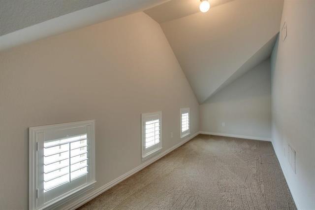 Building Photo - 1020 Sheldon Rd