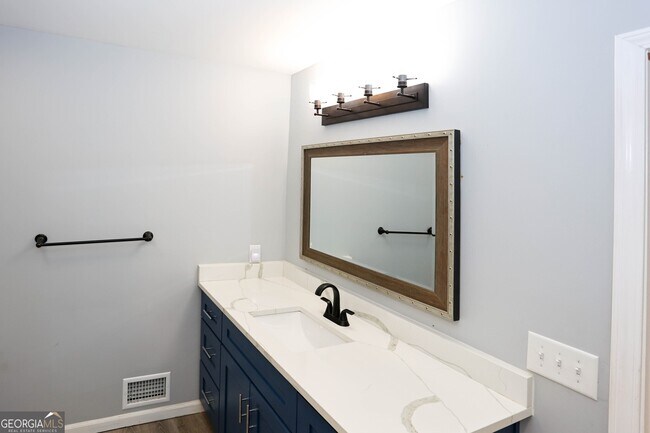 Building Photo - 6157 Orville Dr