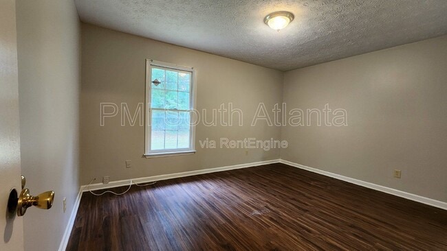 Building Photo - 634 Morton Ct