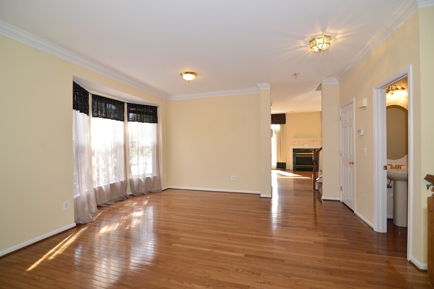 Dining Room - 11401 Abner Ave