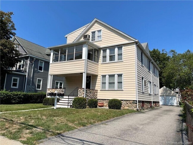 Primary Photo - 59 Colonial Rd