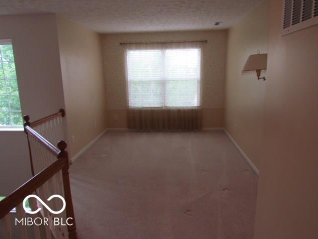 Building Photo - 3783 Earhart Dr