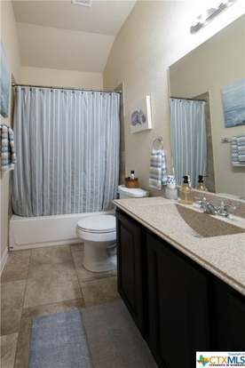 Building Photo - 5633 Briar Fld