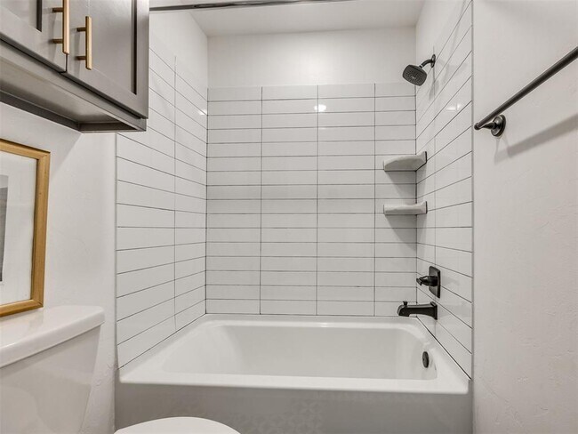 Building Photo - 16128 Quiet Storm Dr