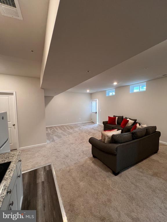 Building Photo - 9867 Selkie Ln