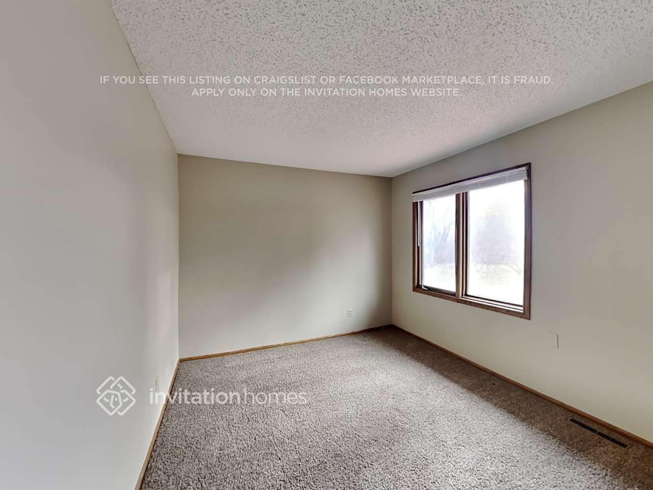 Building Photo - 12825 46th Ave N