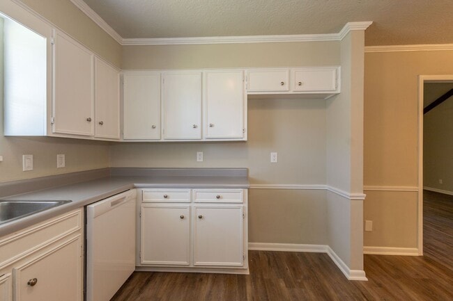 Building Photo - Upcoming in 77708 - 3 Bedroom, 2 Bath, Attached Garage. Dont let this one slip by.