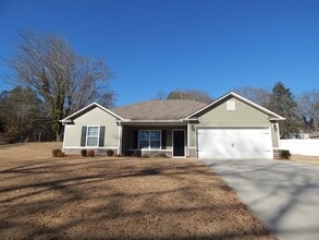Building Photo - 101 Eaton St