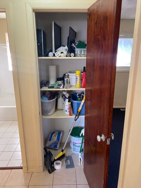 Hall closet - 11200 S Hale Ave