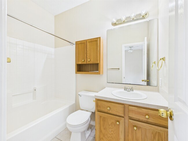 Building Photo - 612 Townplace Dr