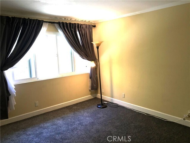 Building Photo - 8533 Villa La Jolla Dr