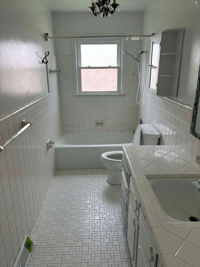 Building Photo - 1317 Fieldcrest