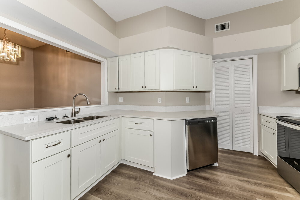 Building Photo - 7141 40th Ln E