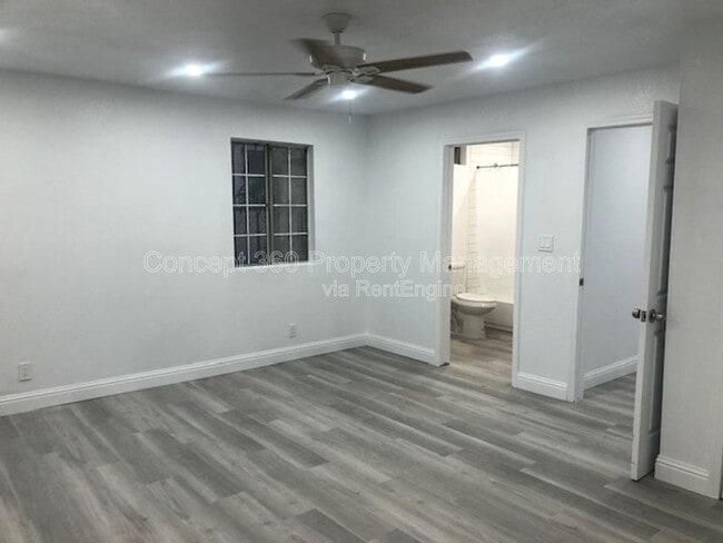 Building Photo - 1327 W Parade St