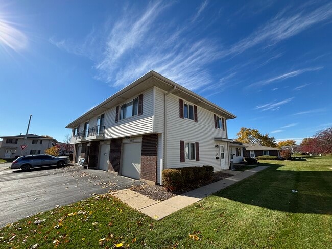 Primary Photo - 234 Whidah Ct