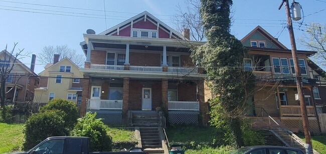 Building Photo - 1525 Dixmont Ave