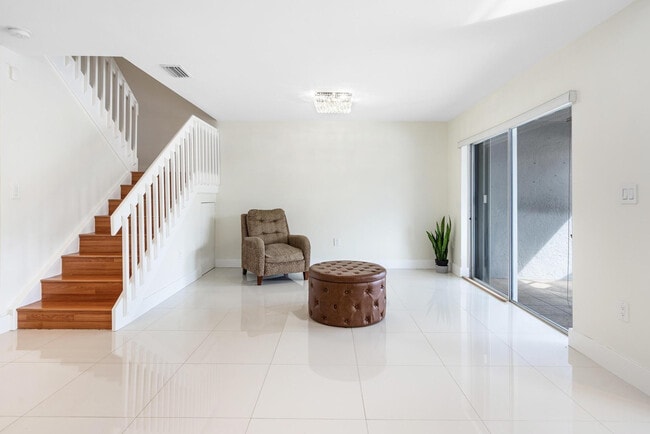 Building Photo - 9703 SW 142nd Ct