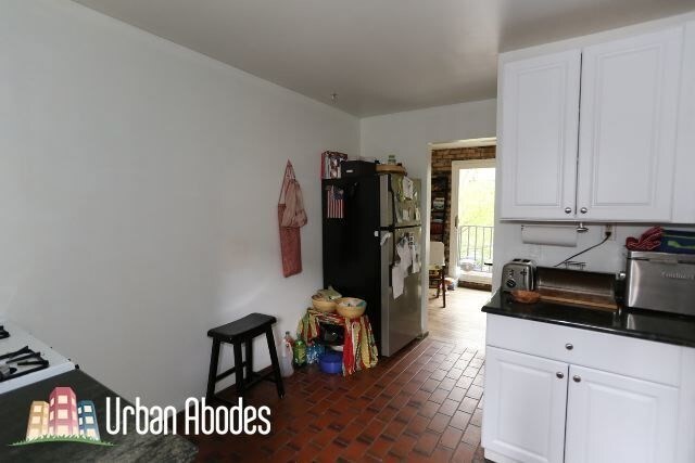 Building Photo - 1255 W Belden Ave